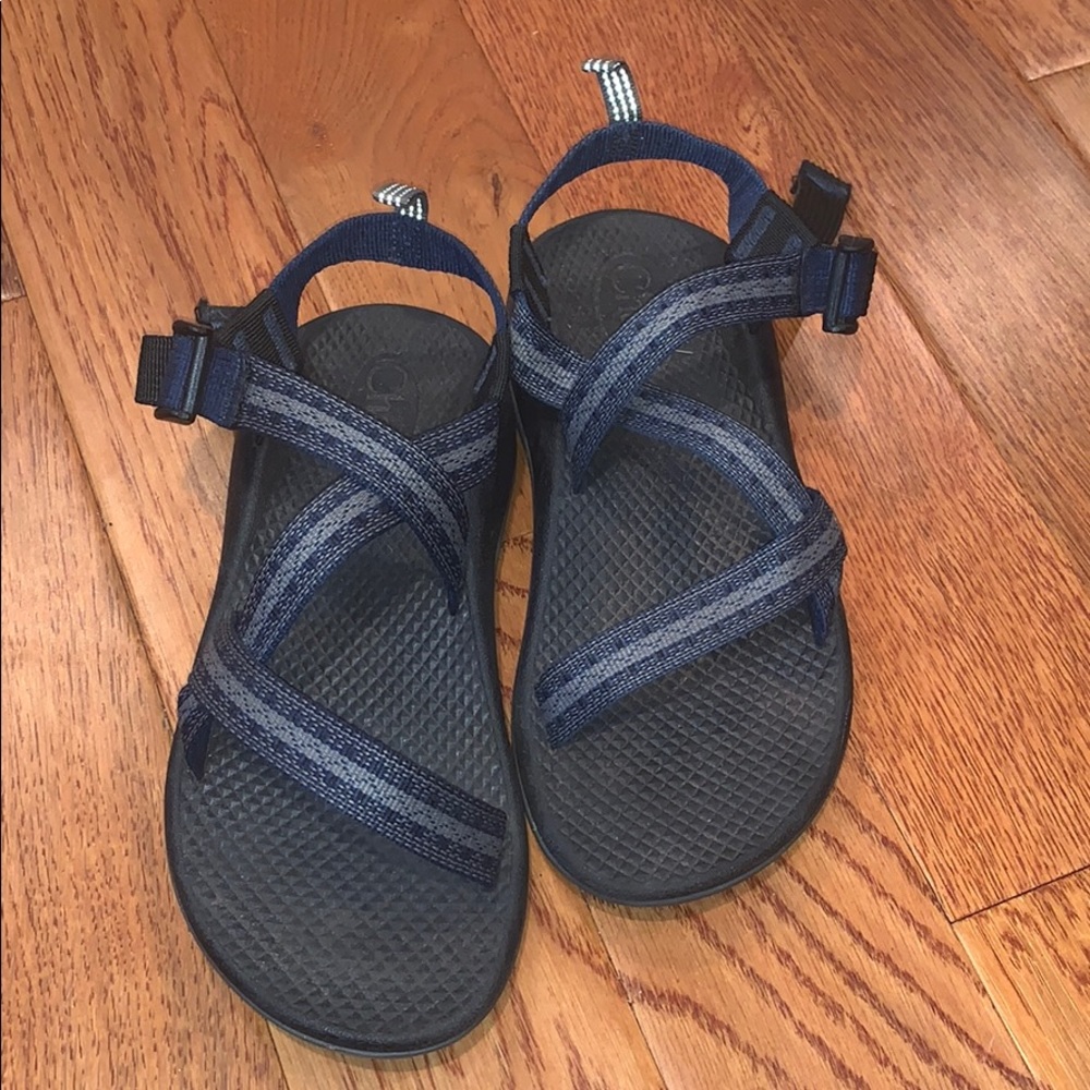 Kids Chacos, size 3